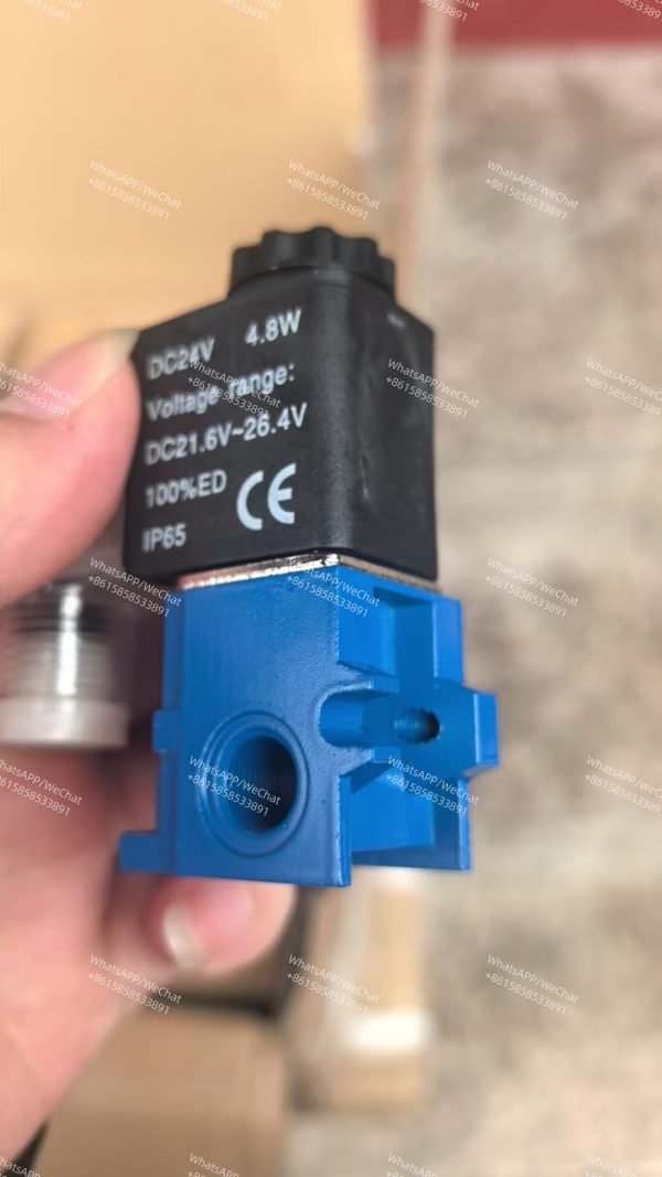 Mini pneumatic solenoid valve