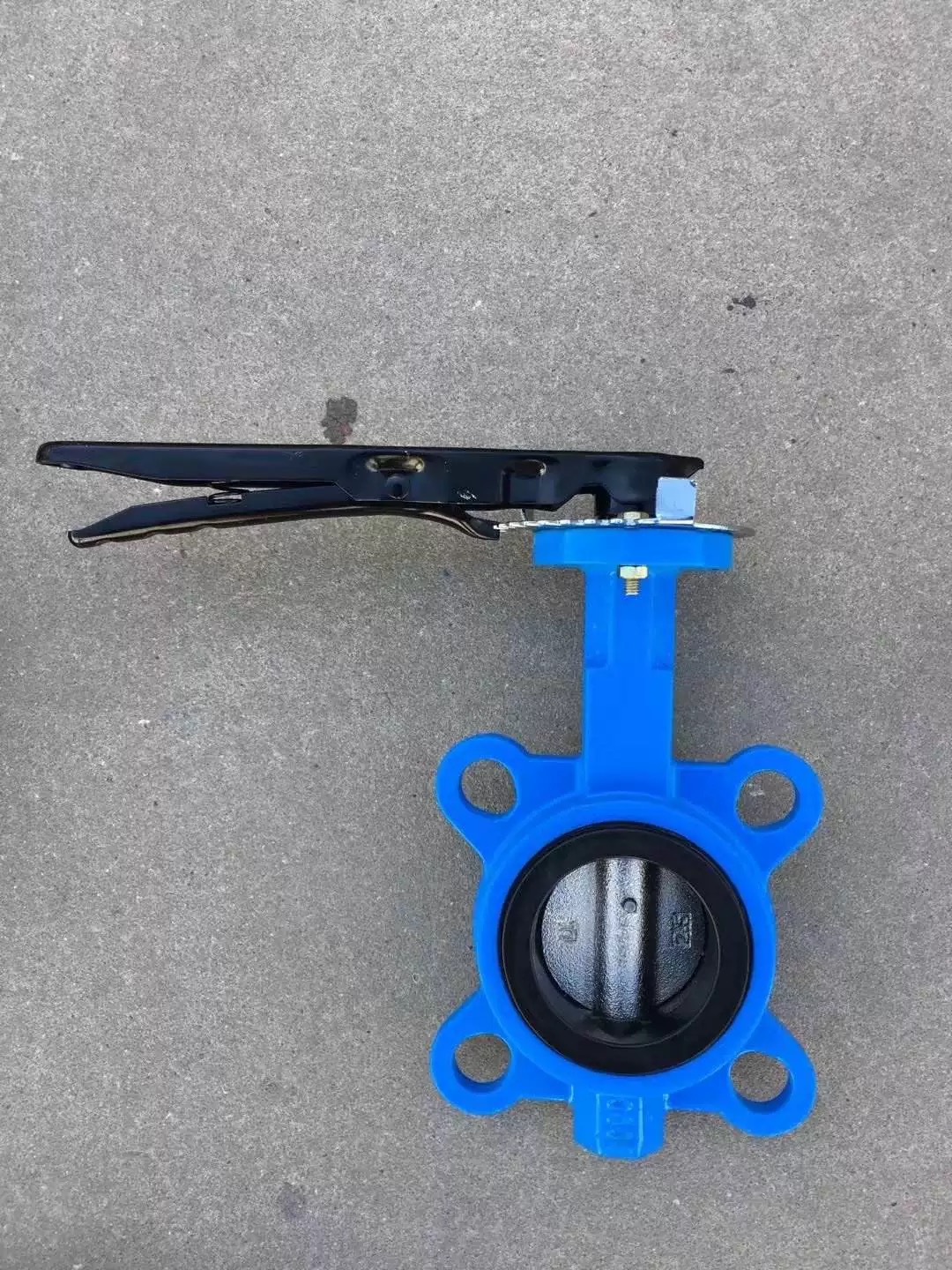 4" cast iron ductile iron wafer type hand lever manual water butterfly valve